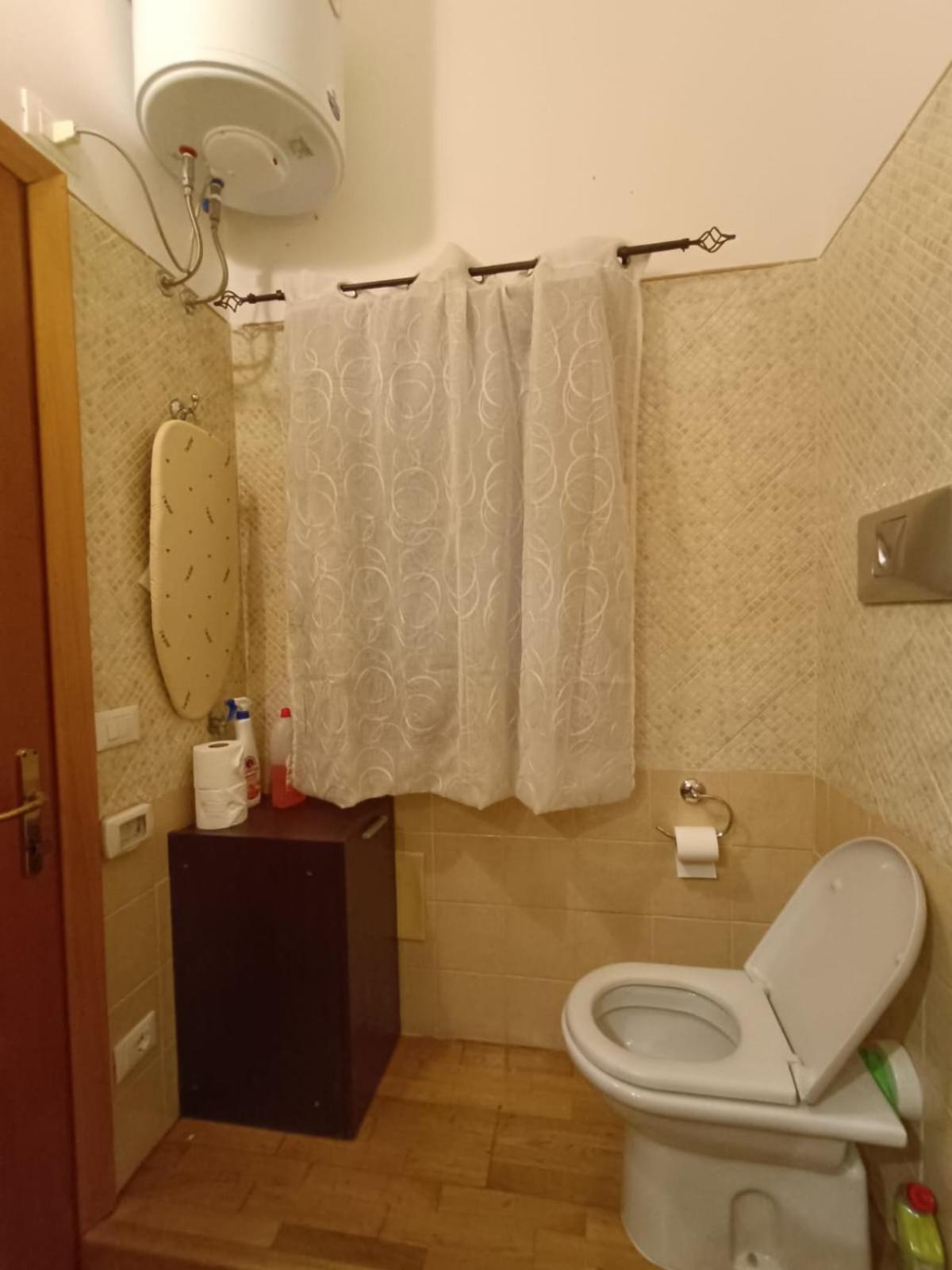 Castello Camera Privata, Nell'Appartamento Condiviso Кальярі Екстер'єр фото